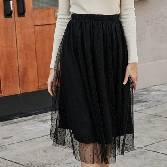 Classic Black Polka Dot Mesh Midi Skirt Minimalist - Picture 5 of 5